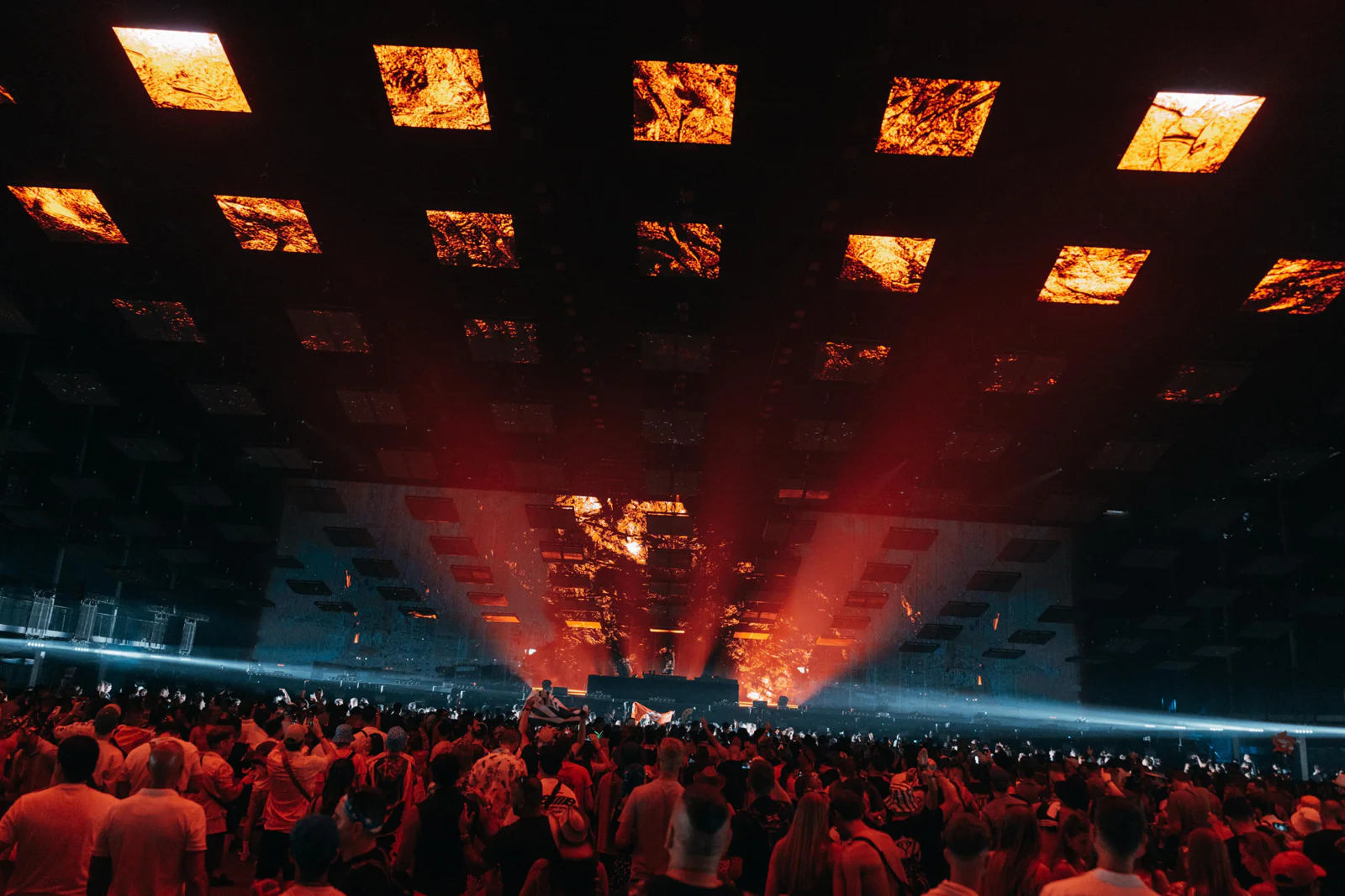 1752863442990_f877b76e-7588-4a9f-a3aa-149b0d6ddaf1.jpg_0_14447904076272077314