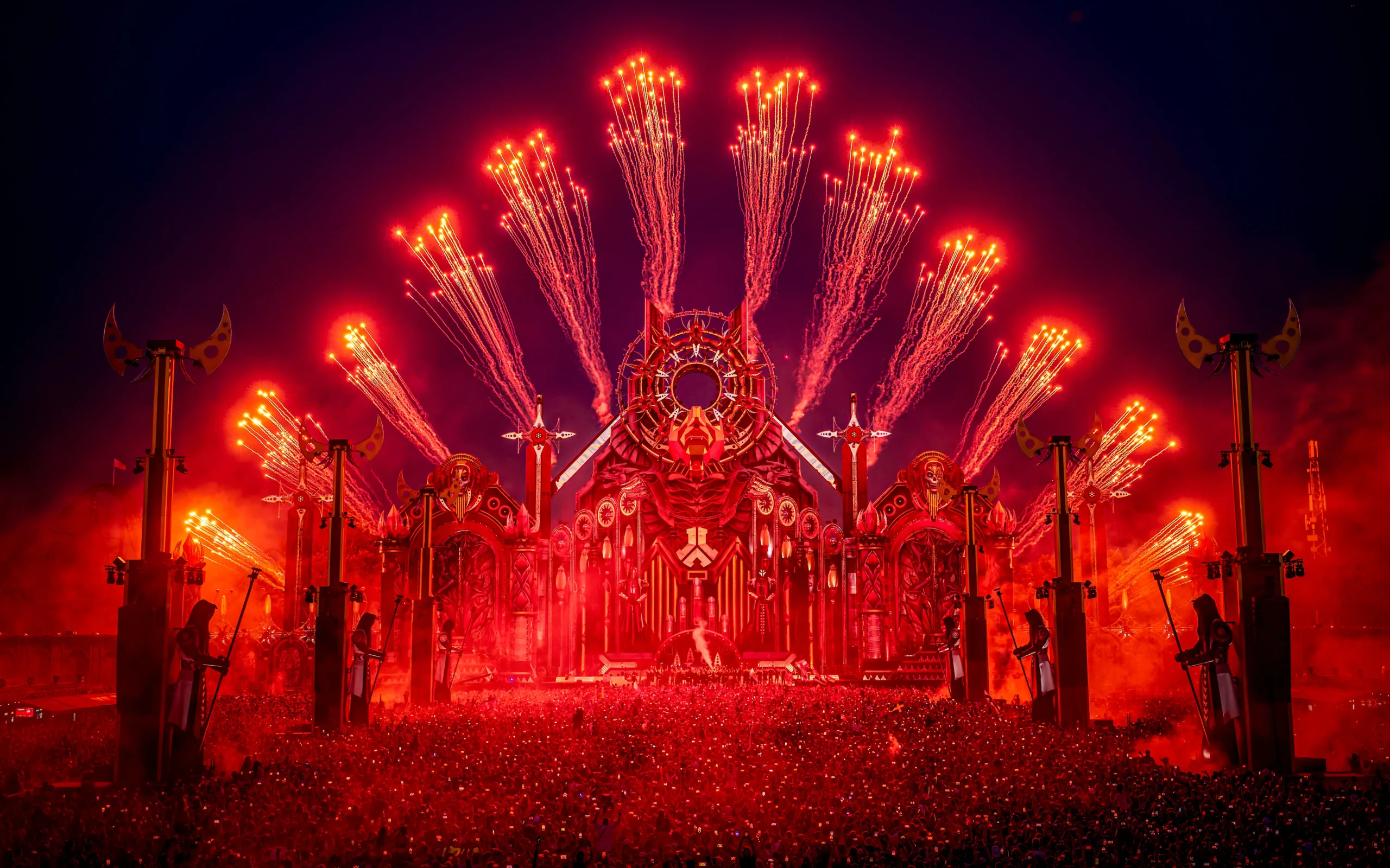 1764935040-20250629_defqon-1_25_years_of_hardstyle-42_mno