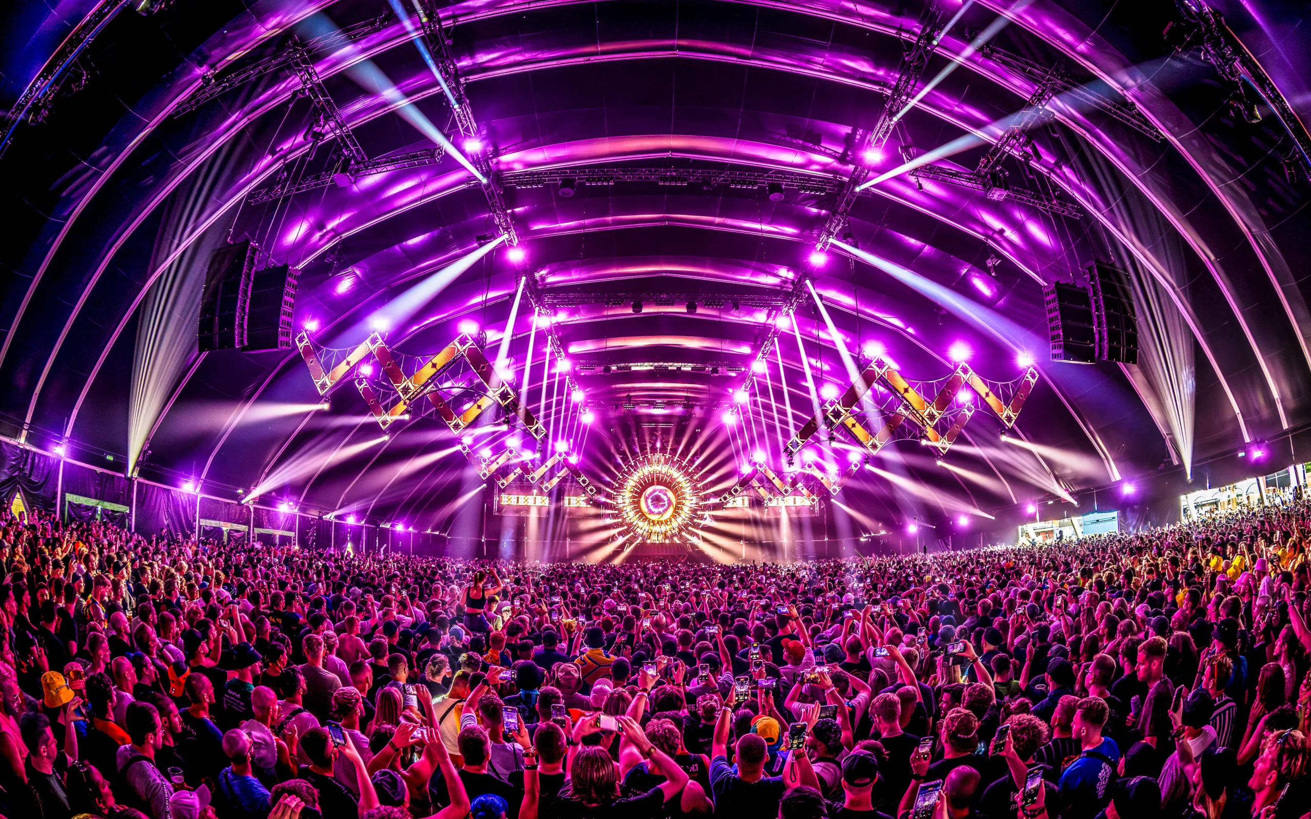 1769420273-20250626_defqon-1_the_gathering_06_delio