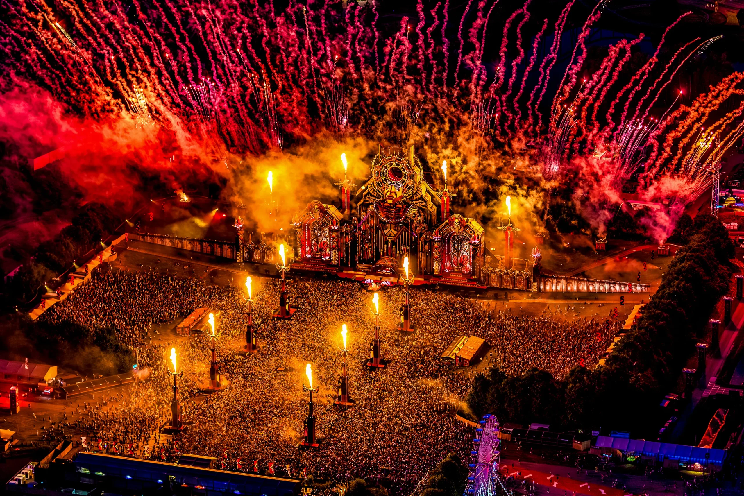 1771598824-20250627_defqon-1_the_spotlight_red_18_delio